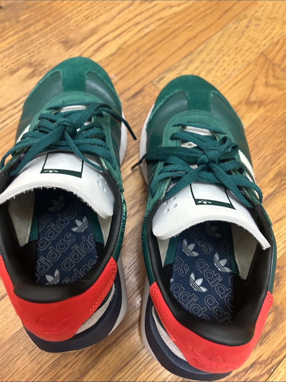 adidas Green orange Trainers with White Stripes 7 - Picture 6 of 6
